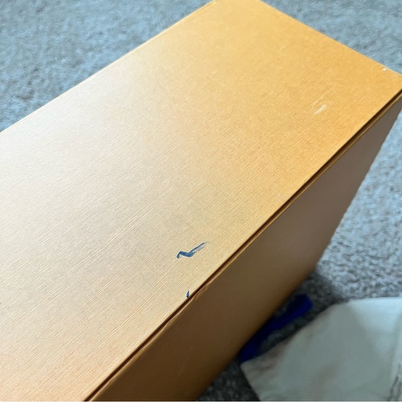 Louis Vuitton 👠 Monogram Cherie Pumps - Picture 6 of 16